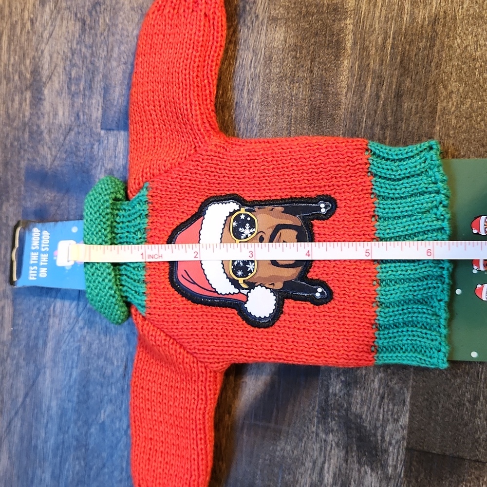 Snoop On The Stoop Wine Sweater - Picture 5 of 6